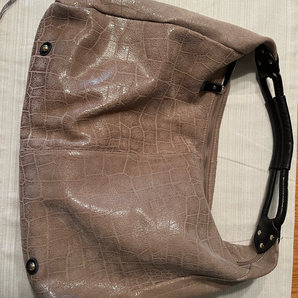 Like new! Lola Bernard purse
